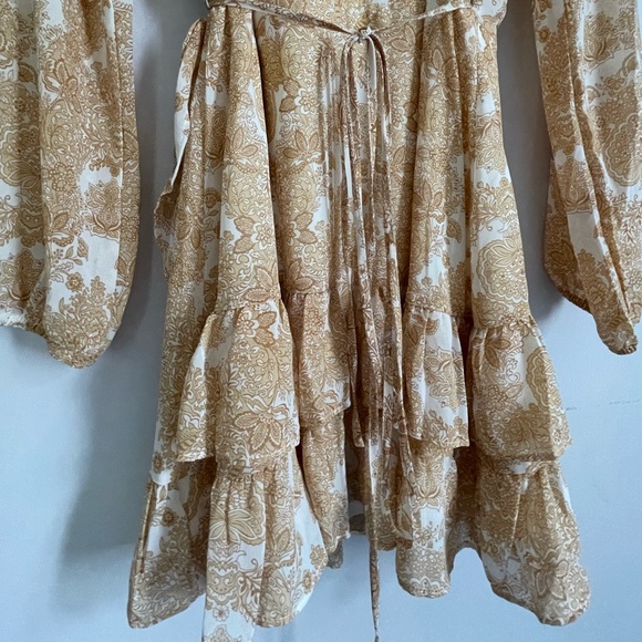 Long Sleeve Tan & White Printed Dress - Picture 4 of 9